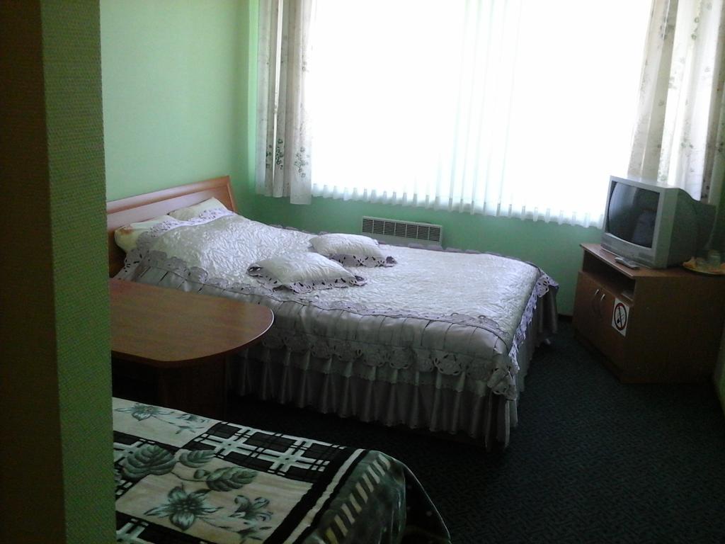 Hotel Skaistaziede Šiauliai Zimmer foto