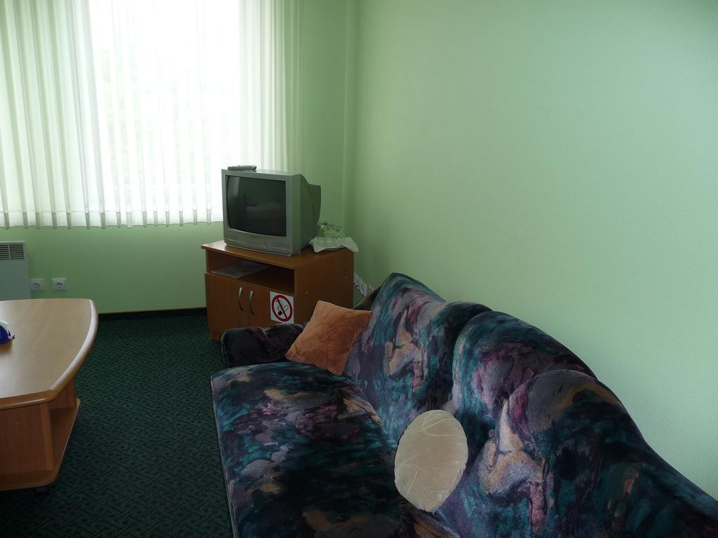 Hotel Skaistaziede Šiauliai Zimmer foto